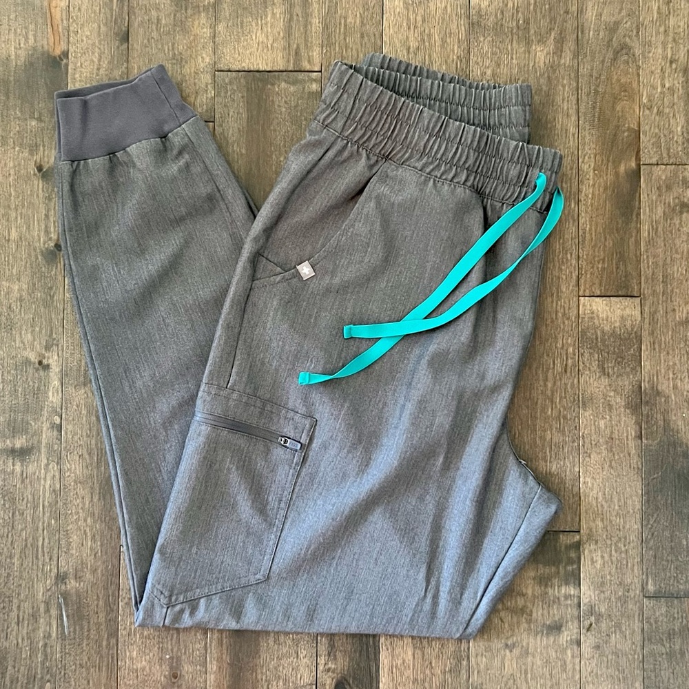 Figs Jogger Scrub Pants - Women’s Large Tall